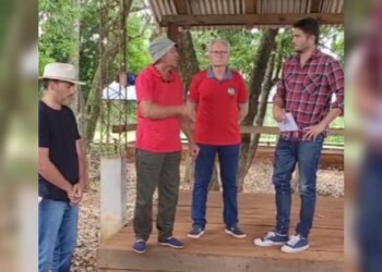 VIDEO: productor tabacalero “atendió” al ministro del Agro