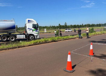 Simulacro de derrame de sustancias peligrosas y rescate en el puente de Garupá
