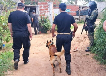Tras hallar a un bebé muerto en Corrientes allanaron un supuesto templo umbanda