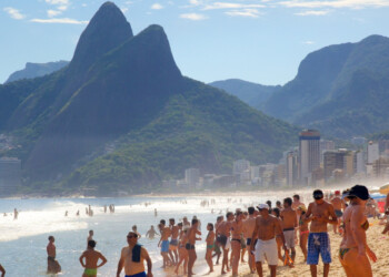 El “efecto Brasil” pone en jaque al sector turístico nacional