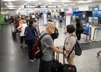 El Gobierno despidió a 15 empleados de Intercargo por privar ilegítimamente de la libertad a pasajeros