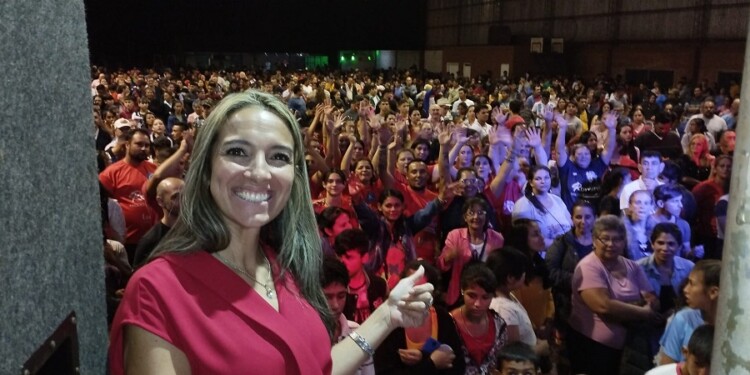 “LA GENTE ME HACE SENTIR SU APOYO”. La contadora Faccio se propuso ordenar los números de Wanda y lo logró.