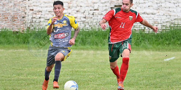 SIN MARGEN DE ERROR. Brown y Crucero se medirán en Villa Urquiza. El que se equivoque menos avanzará. (Archivo)