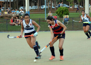 Por la lluvia, se postergó la definición del Oficial de Hockey
