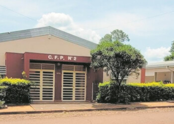 Denuncian irregular proceder del CGE al designar a un profesor acusado de violencia