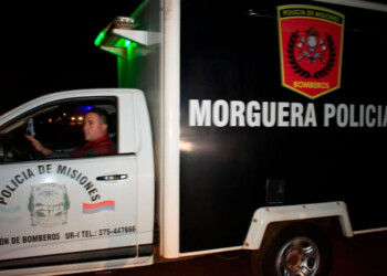 Posadas: hallaron un cadáver en la orilla del Paraná frente al Anfiteatro