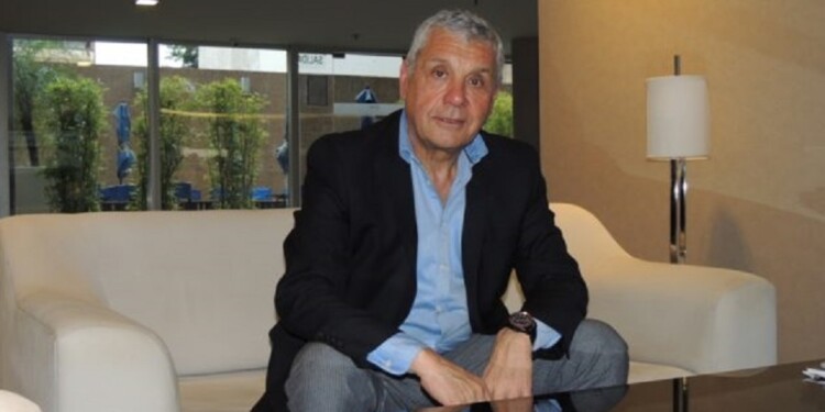 DE RECORRIDA POR MISIONES. El analista político Carlos Germano disertará desde mañana en la tierra colorada.