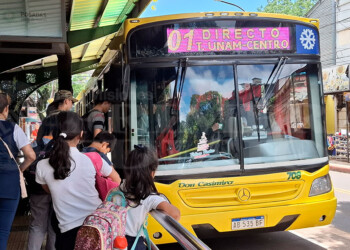 Usuarios del transporte público molestos por el sorpresivo paro