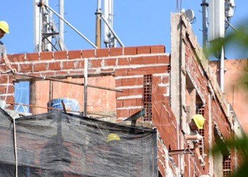 Suspenden recargo de 200% y quitan 50% de tasas en Posadas para poner en regla loteos y obras