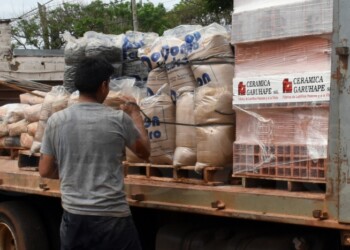 Por contrabando de materiales de construcción la CACIEL denunció cierre de locales