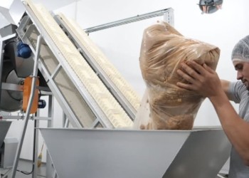 La cooperativa de Mojón Grande mandó más azúcar rubio a Cachafaz