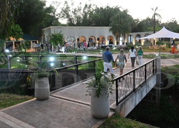 Rodeado de naturaleza, inauguró Arateï, complejo de eventos