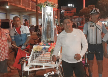 Biciperegrinos partieron hacia Itatí en la madrugada de este viernes