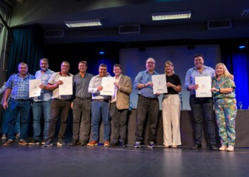 La Provincia entregó más de $400 millones a Municipios para obras