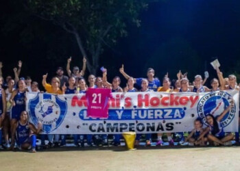 Hockey misionero: Luz y Fuerza, otra vez en lo más alto