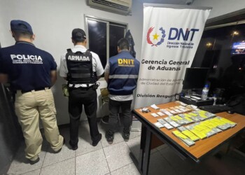 El senador Kueider pedirá licencia mientras lo investigan por ser detenido en Paraguay con 200 mil dólares