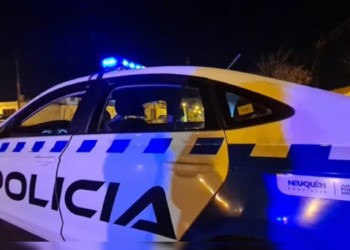 Dejaron a su bebé en una camioneta para asistir a una fiesta