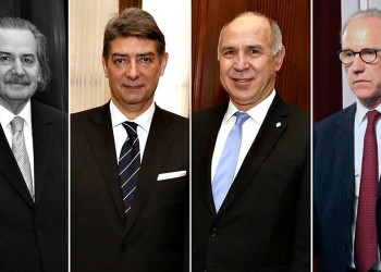 La Corte Suprema se queda con tres miembros por la renuncia de uno de los jueces