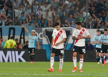 Racing amargó el cierre del año a River