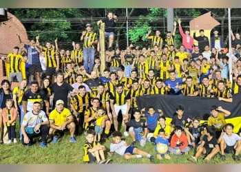 Tuyutí campeón de la Liga Apostoleña