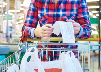 Las ventas minoristas pyme cayeron 1,7% interanual en noviembre, según CAME