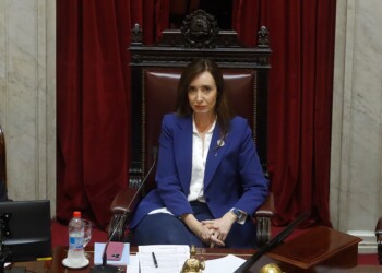 Villarruel convocó a sesión especial: “Llegó la hora de sacar la mugre del Senado”