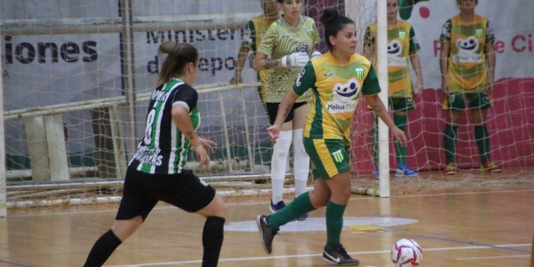 PELEA. La Picada sumó ayer una victoria y dos derrotas. Hoy peleará por el pasaje a la final del certamen (gentileza Solo Futsal)