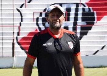 Ormos seguirá como DT de Guaraní