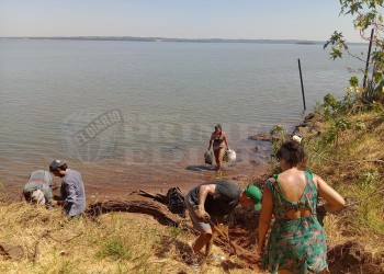 Vecinos se congregaron para limpiar y revitalizar el Montecito de Villa Cabello