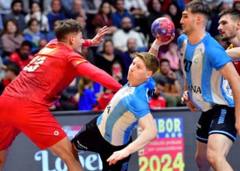 “Los Gladiadores” abren el juego en el Mundial