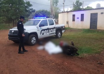 Tragedia en Posadas: motociclista falleció tras caer en una boca de tormenta
