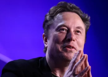 Elon Musk elogió la “motosierra” aplicada por Milei: “Estupendo”
