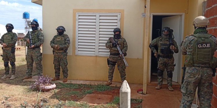 ALLANAMIENTO. Sobre calle Las Campanillas, uno de los sectores más recientemente entregados en el barrio.