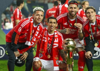 Di María y Otamendi no se cansan de festejar, ahora con el Benfica de Portugal
