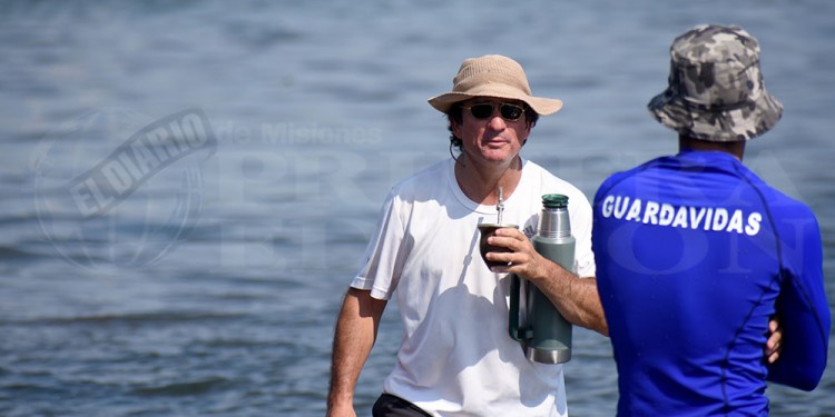 USAR LENTES PARA SOL. La médica oftalmóloga Nadia Flores lo sugirió para adultos y niños con exposición al sol.