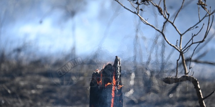 El incendio en Itaembé Guazú en fotos