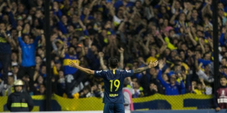 FIN. Mauro Zárate le dijo adiós a su carrera como futbolista y esta imagen con la camiseta de Boca es una de las fotos que eligió para su despedida en las redes sociales.