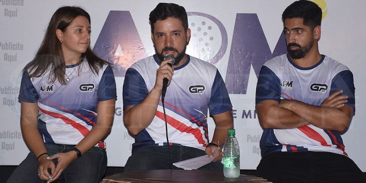 PUERTAS ABIERTAS. Magán Paoloni, actual presidente de la APM, invitó a los amantes del pádel a sumarse a la cita. (Foto de archivo)