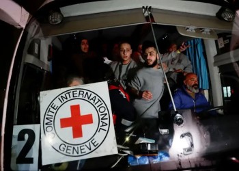 Israel liberó al primer grupo de 90 prisioneros palestinos en el marco del acuerdo de alto el fuego