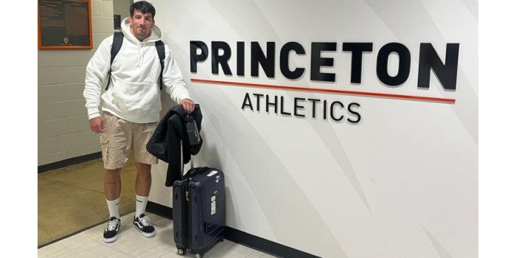 PRESENCIA. Báez fue el único argentino en entrenar junto al equipo de lucha olímpica de la Universidad de Princeton.