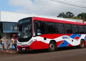 Puerto Piray: veinte días sin colectivos por desacuerdo en el precio del boleto