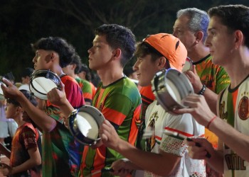 La comparsa Pompeya Samba se prepara para brillar en el Carnaval de Apóstoles 2025