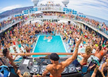 Crucero swinger recorrerá Patagonia y la Antártida con 128 parejas