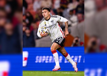 Se accidentó Alan Velasco, el jugador que Riquelme quiere para Boca: cómo está su salud