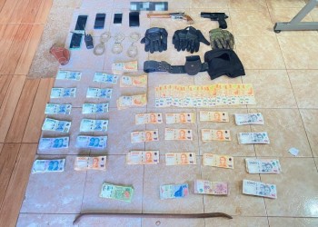 Detuvieron a banda que robó 8 millones de pesos y 10 mil reales en Apóstoles