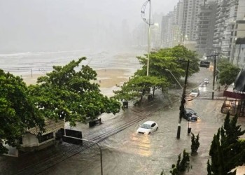 Fotos y videos: las impactantes imágenes de las inundaciones en Camboriú