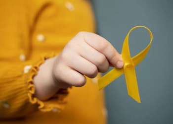 Denuncian que el gobierno de Milei no entrega medicamentos a niños con cáncer