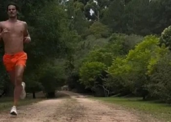 Cavani ya se entrena de manera intensa de cara al nuevo año futbolístico junto a Boca Juniors