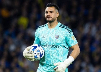 “Chiquito” Romero será operado y Boca busca arquero