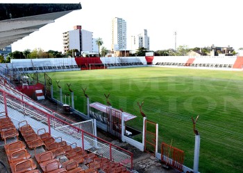 Guaraní afronta una noche determinante